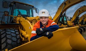 7 Considerations When Choosing a Heavy Equipment Dealer